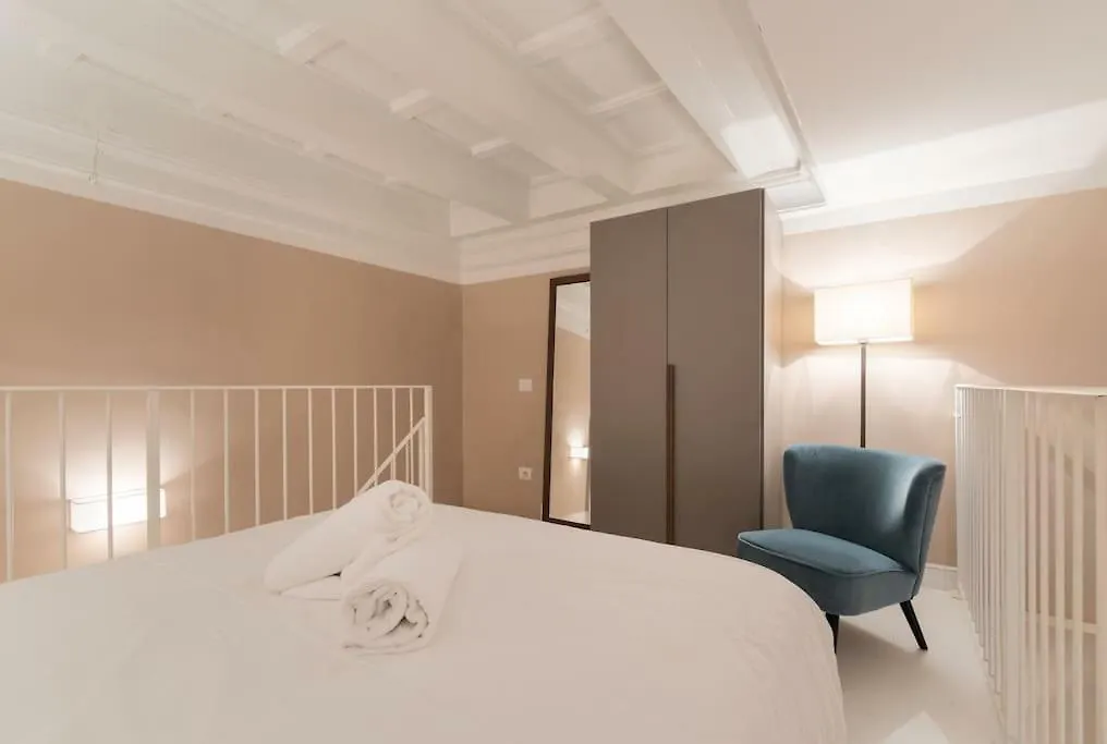 Scala Apartments Via Borgo Pinti Florence 0*,
